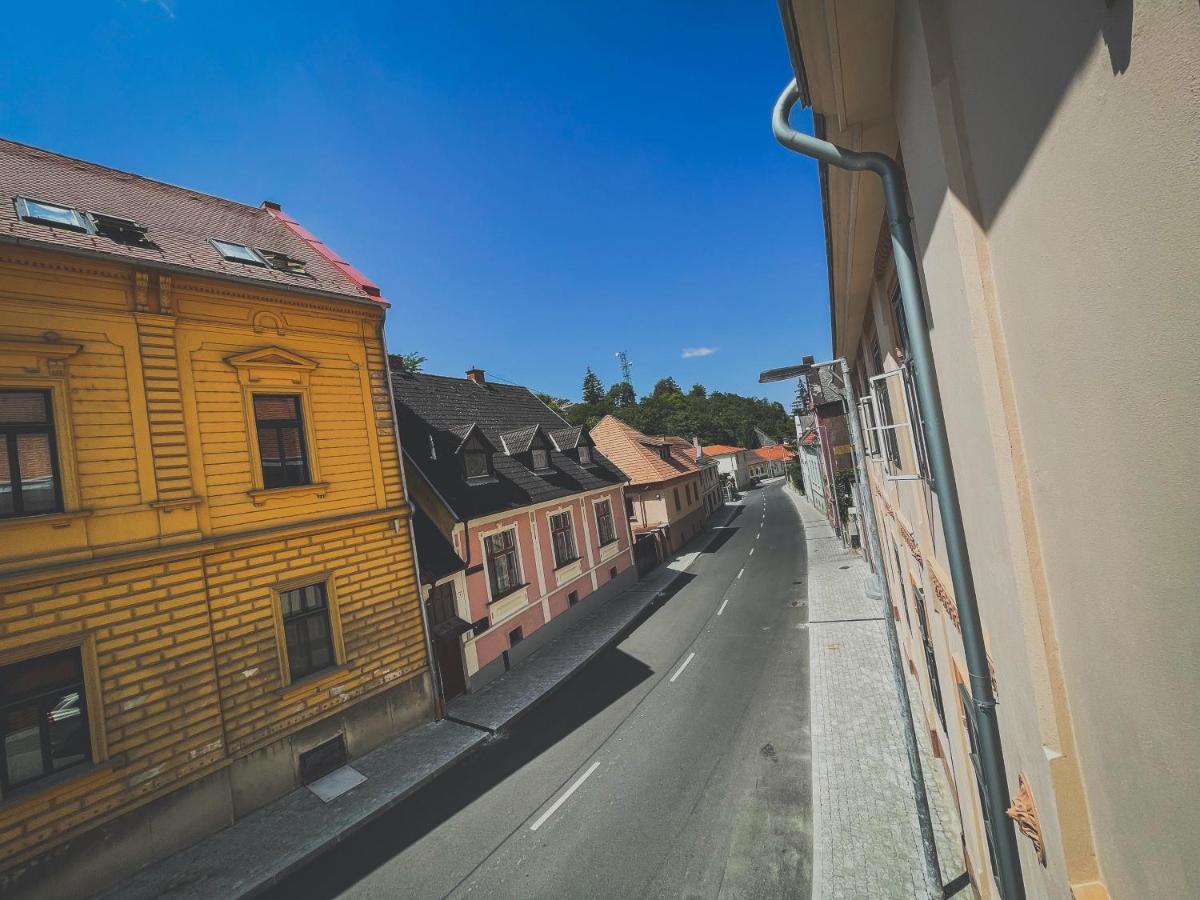 Ruttner Suite Veszprém Exteriör bild