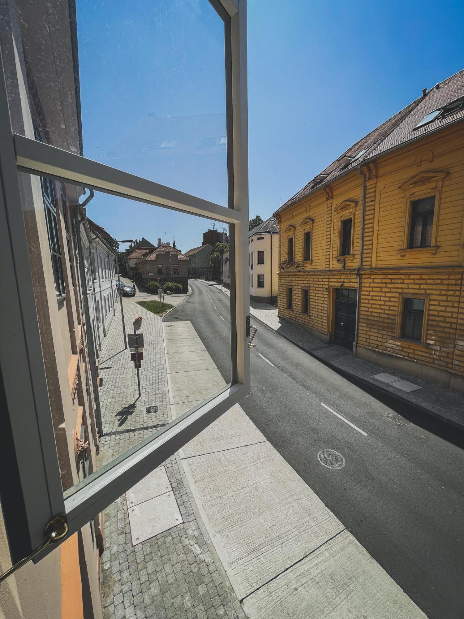Ruttner Suite Veszprém Exteriör bild